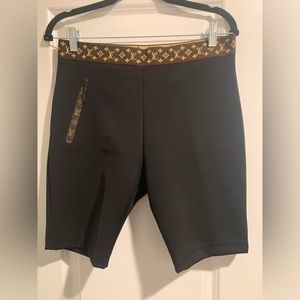 Louis Vuitton Cycling Shorts with Monogram Belt BLACK. Size 44